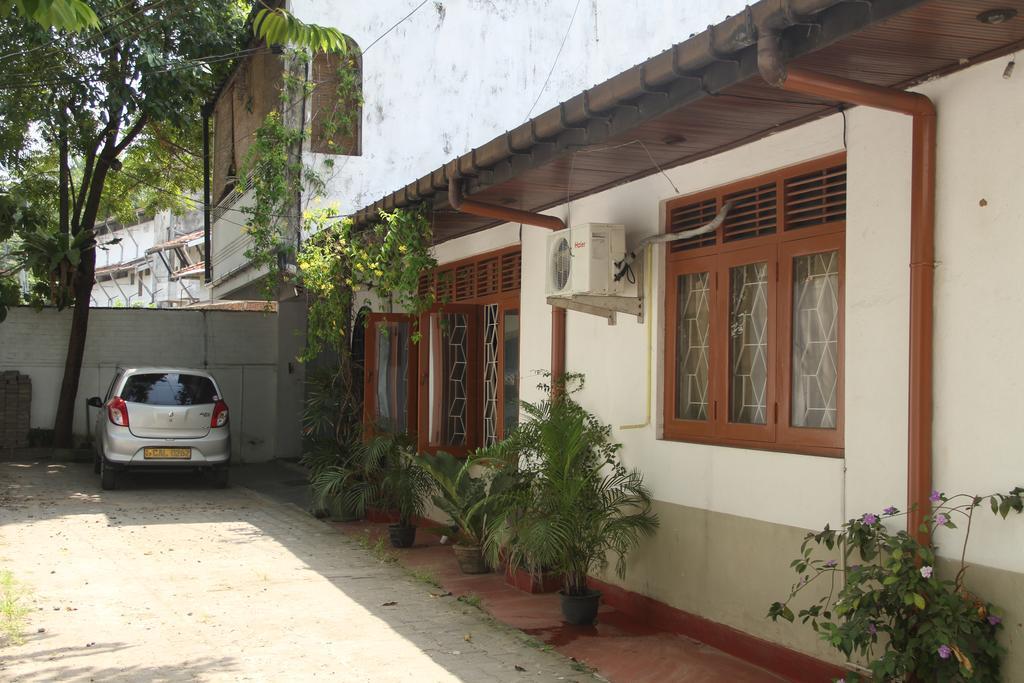 The City Hideout Rajagiriya Exterior photo