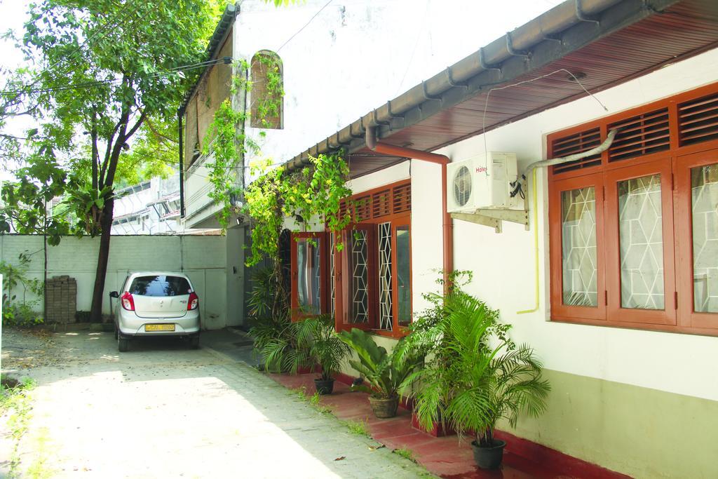 The City Hideout Rajagiriya Exterior photo